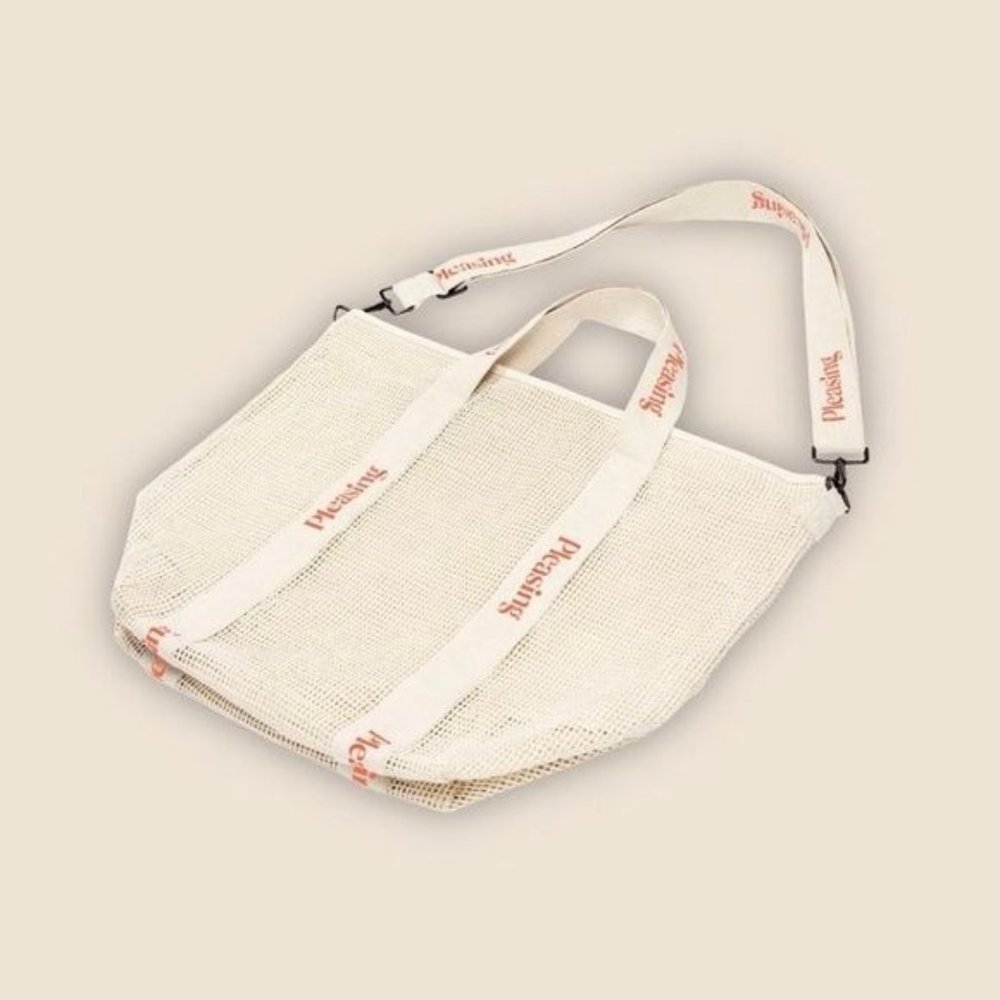 Pleasing Beach Bag orange color wave BRAND NEW LIMITED ACCESS